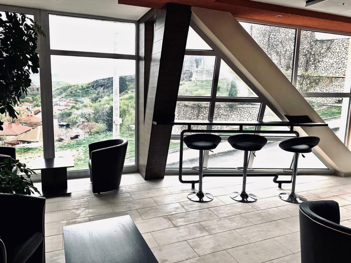 Hotel Fort O Bel 贝洛格拉奇 外观 照片