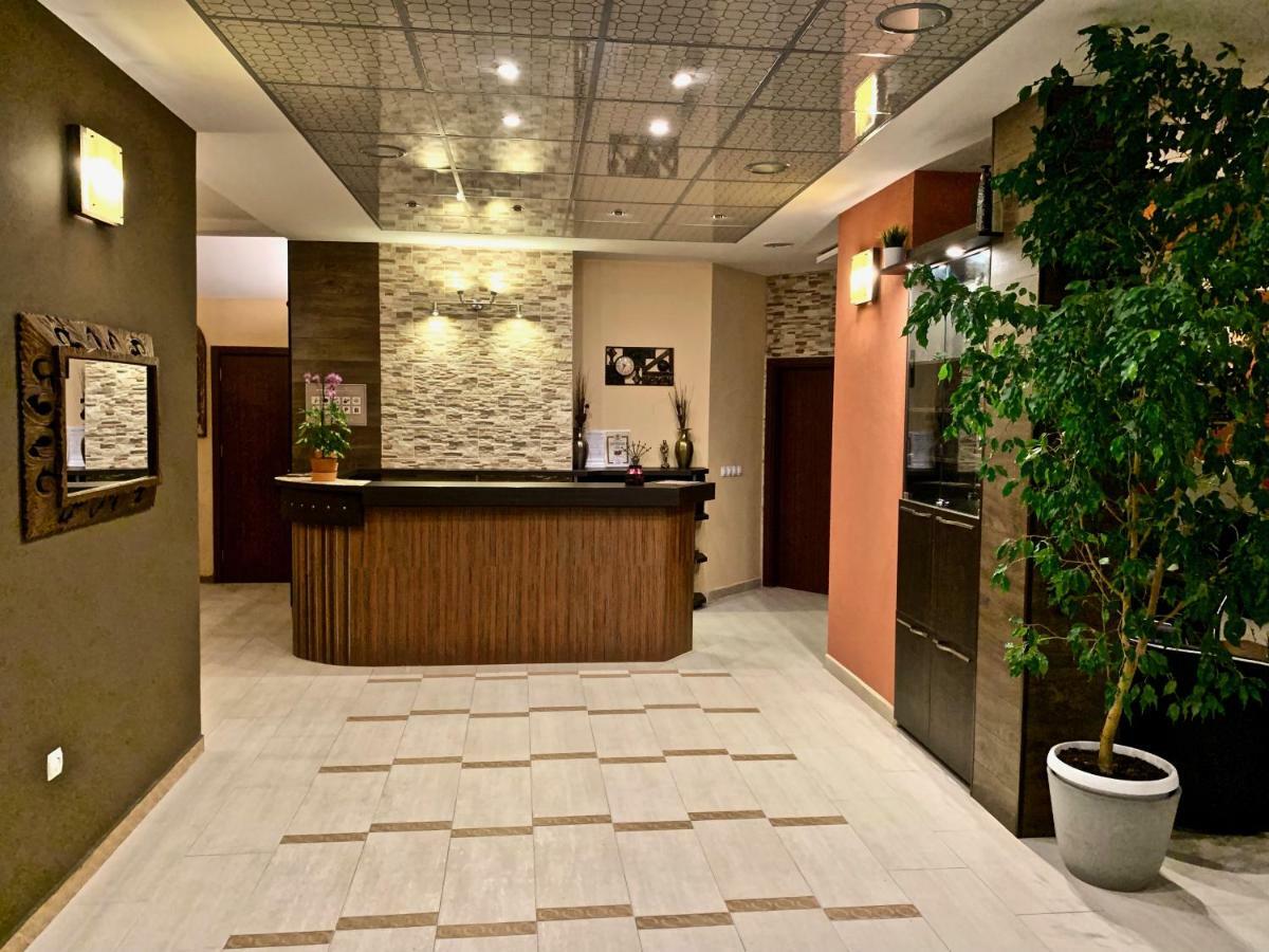 Hotel Fort O Bel 贝洛格拉奇 外观 照片