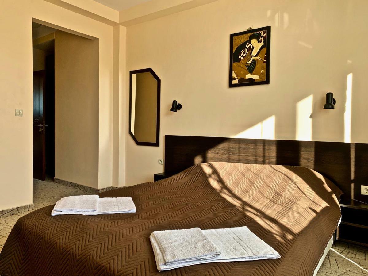 Hotel Fort O Bel 贝洛格拉奇 外观 照片